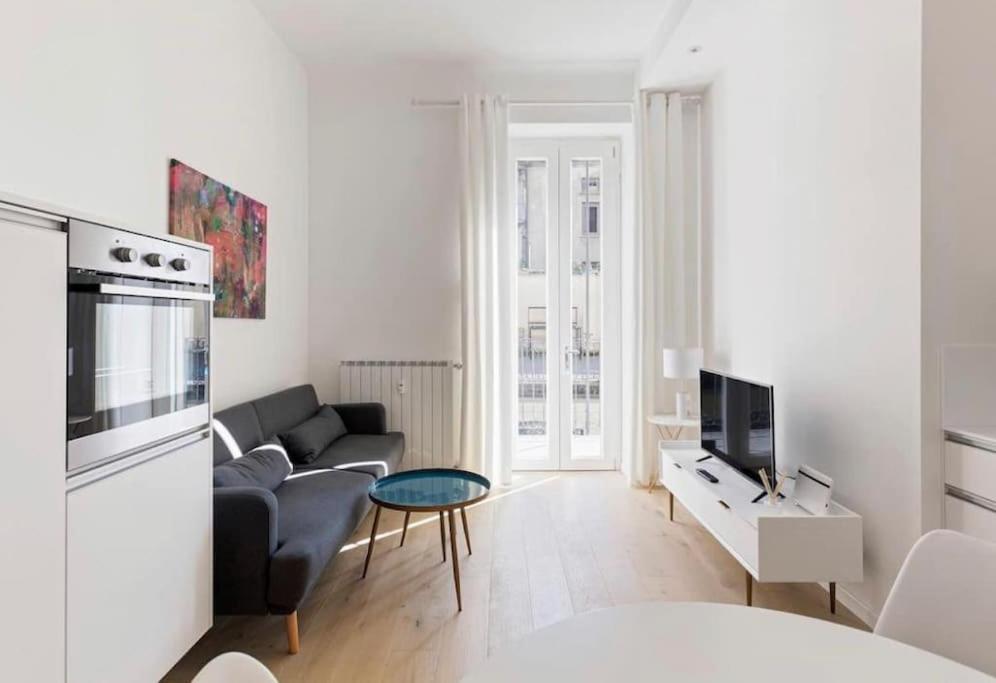 Luxury One Bedroom Corso Buenos Aires Milan Bagian luar foto